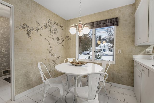 1907 Chevy Chase Boulevard, Kalamazoo, MI 49008