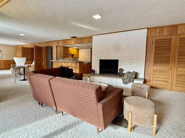 1907 Chevy Chase Boulevard, Kalamazoo, MI 49008