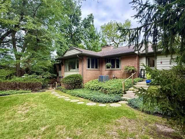 1907 Chevy Chase Boulevard, Kalamazoo, MI 49008