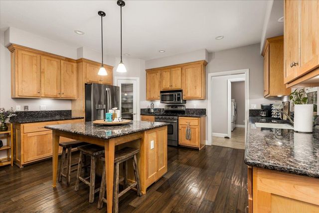 11797 Cedar Springs Rd, Nevada City, CA 95959