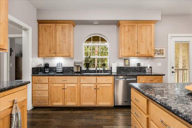 11797 Cedar Springs Rd, Nevada City, CA 95959