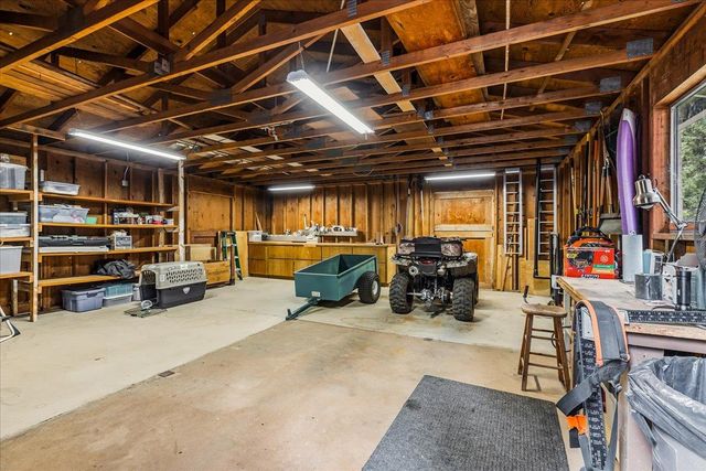 11797 Cedar Springs Rd, Nevada City, CA 95959