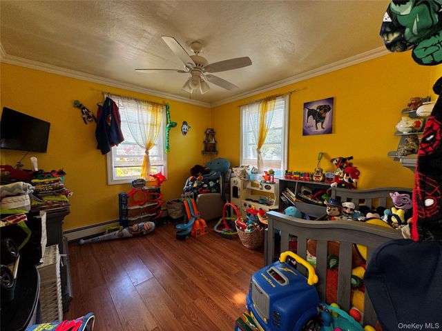 16 Beach Avenue, Copiague, NY 11726