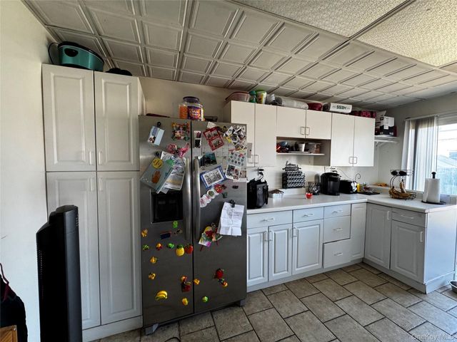 16 Beach Avenue, Copiague, NY 11726