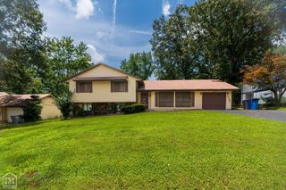 1705 Smoot Drive, Jonesboro, AR 72401