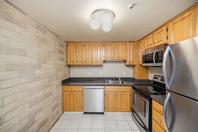 175 Quincy Shore Dr B61, Quincy, MA 02171