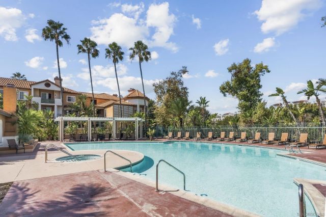 2150 Camino De La Reina 216, San Diego, CA 92108