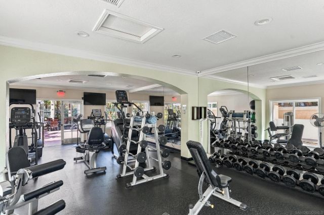 2150 Camino De La Reina 216, San Diego, CA 92108