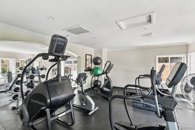 2150 Camino De La Reina 216, San Diego, CA 92108