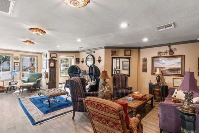 2150 Camino De La Reina 216, San Diego, CA 92108