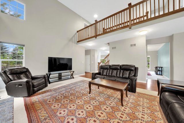 26809 Ashgate Crossing, Plainfield, IL 60585