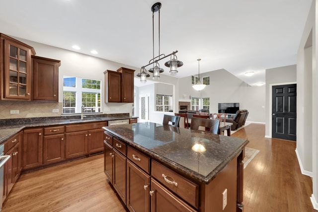 26809 Ashgate Crossing, Plainfield, IL 60585