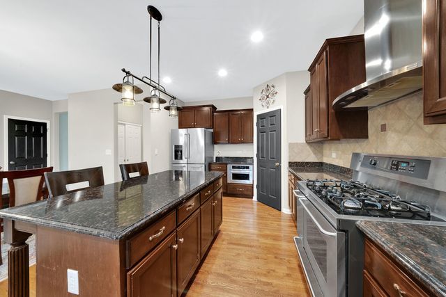 26809 Ashgate Crossing, Plainfield, IL 60585