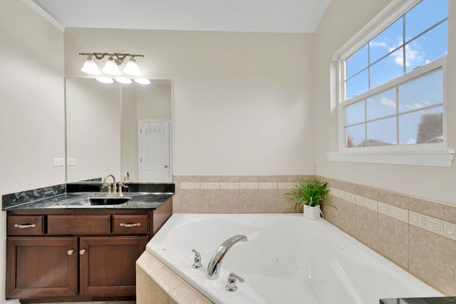 26809 Ashgate Crossing, Plainfield, IL 60585