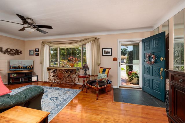11623 84TH AVENUE, Seminole, FL 33772
