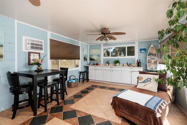 11623 84TH AVENUE, Seminole, FL 33772