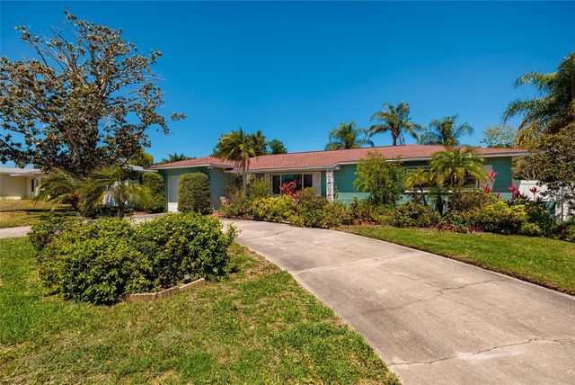 11623 84TH AVENUE, Seminole, FL 33772