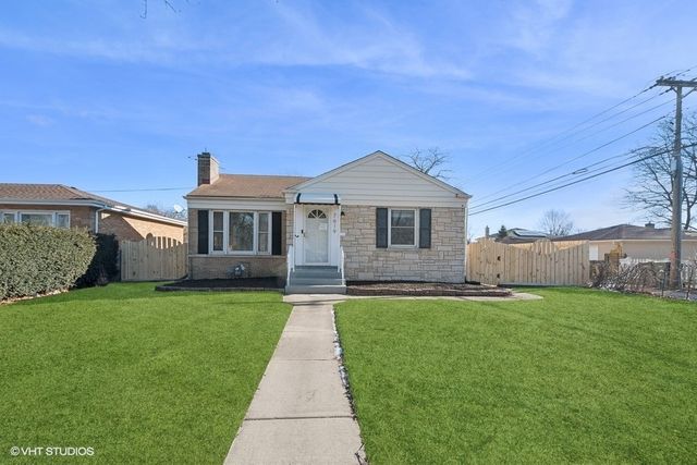 7619 Kedvale Avenue, Skokie, IL 60076