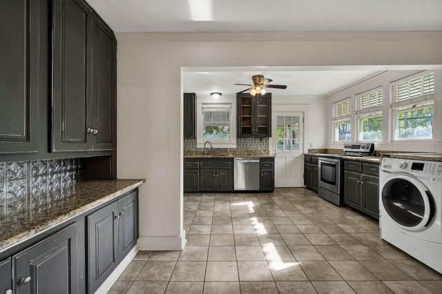 440 8th Street NW, Cleveland, TN 37311