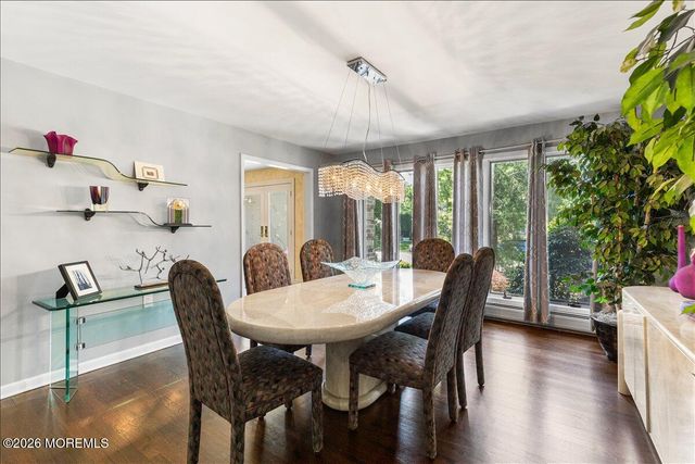 16 Leonard Drive, Morganville, NJ 07751