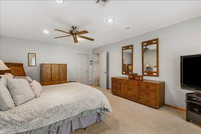 16 Leonard Drive, Morganville, NJ 07751