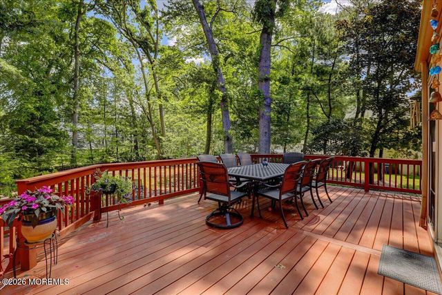 16 Leonard Drive, Morganville, NJ 07751