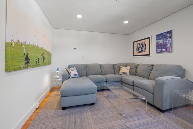 1 O'Leary Avenue, Hanover, NH 03755