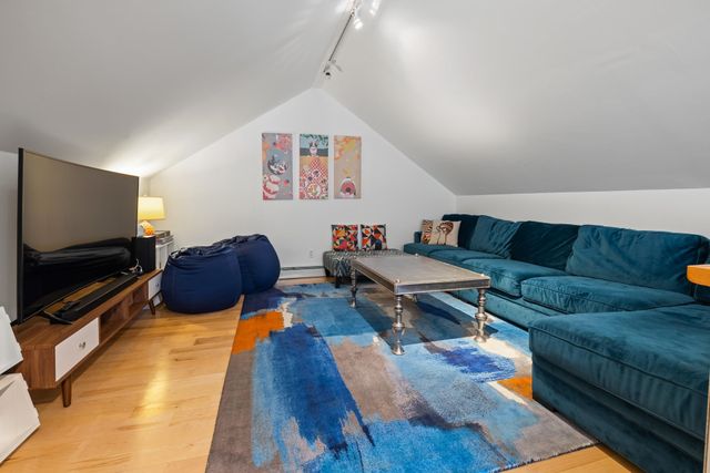 1 O'Leary Avenue, Hanover, NH 03755