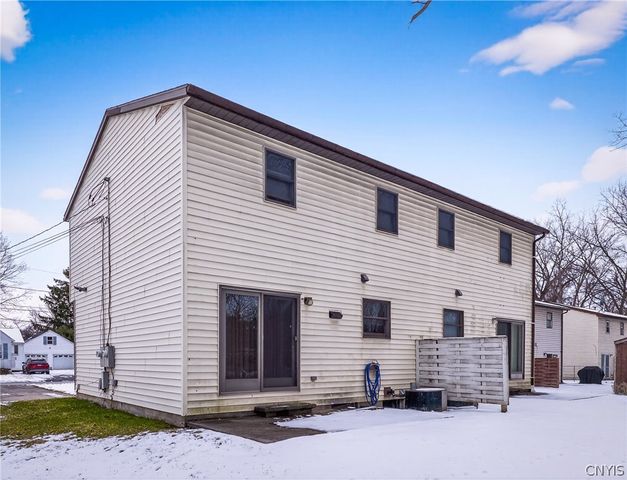 912 Mildred Avenue 910, Utica, NY 13502
