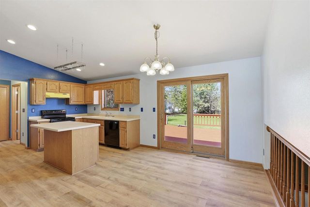 W2944 NORTHBROOK COURT, Appleton, WI 54915