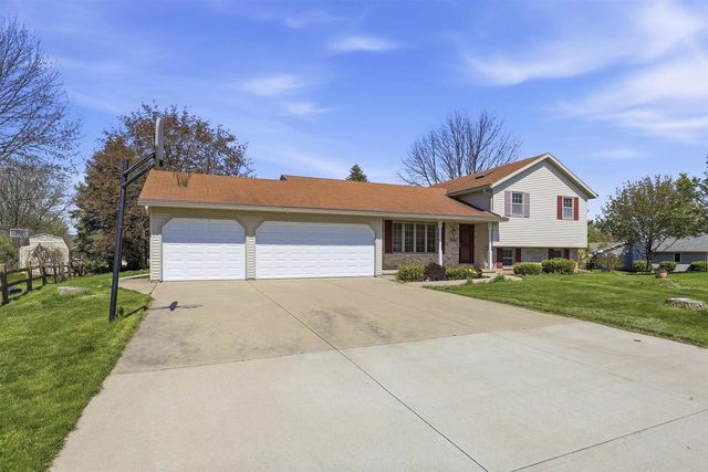 W2944 NORTHBROOK COURT, Appleton, WI 54915