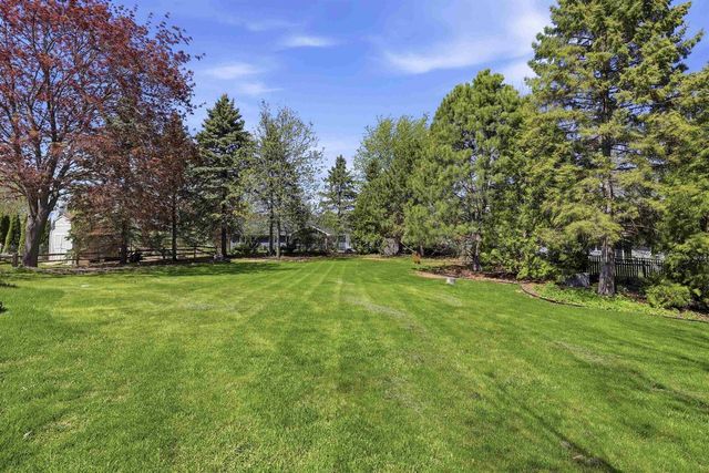 W2944 NORTHBROOK COURT, Appleton, WI 54915