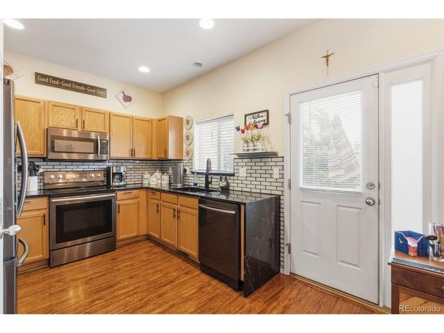 2044 Creekridge Pt, Colorado Springs, CO 80910