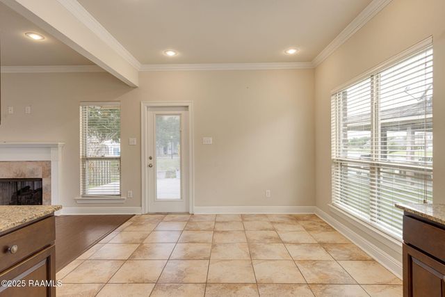 115 Crooked Stick Lane, Lafayette, LA 70506
