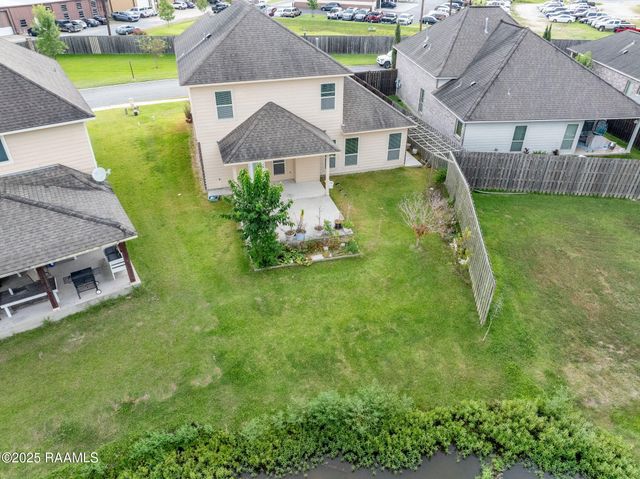 115 Crooked Stick Lane, Lafayette, LA 70506