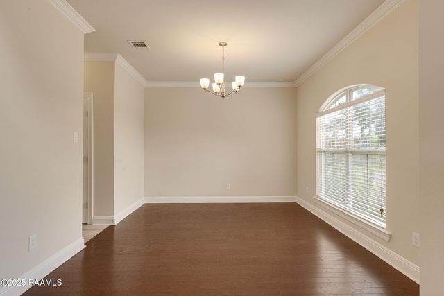 115 Crooked Stick Lane, Lafayette, LA 70506