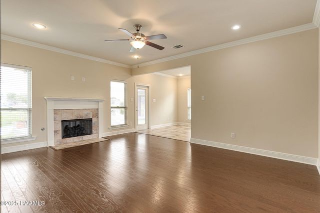 115 Crooked Stick Lane, Lafayette, LA 70506