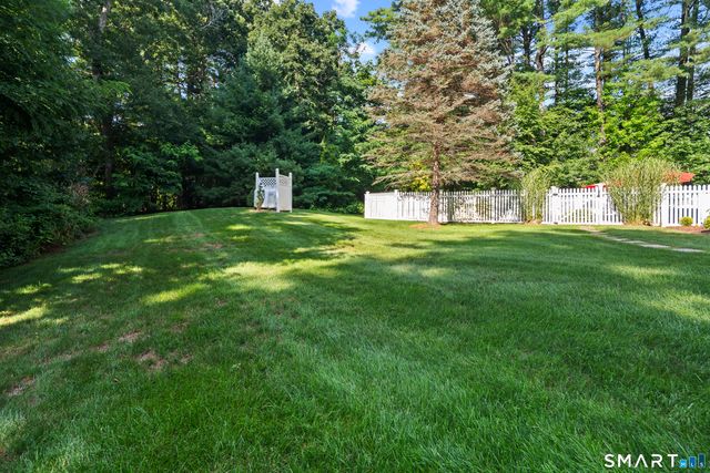 285 Southford Road, Middlebury, CT 06762