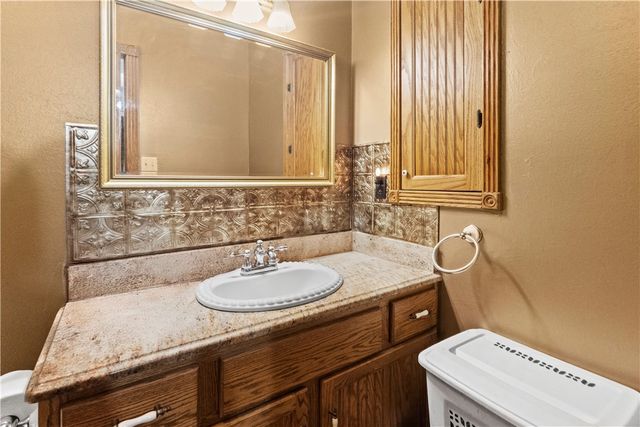 307 Prestonwood Street, Harrison, AR 72601