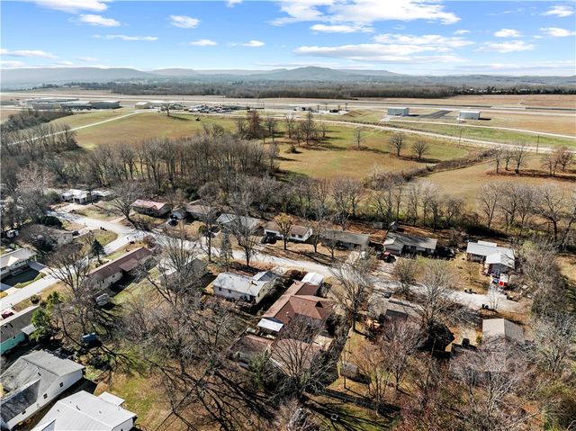 307 Prestonwood Street, Harrison, AR 72601