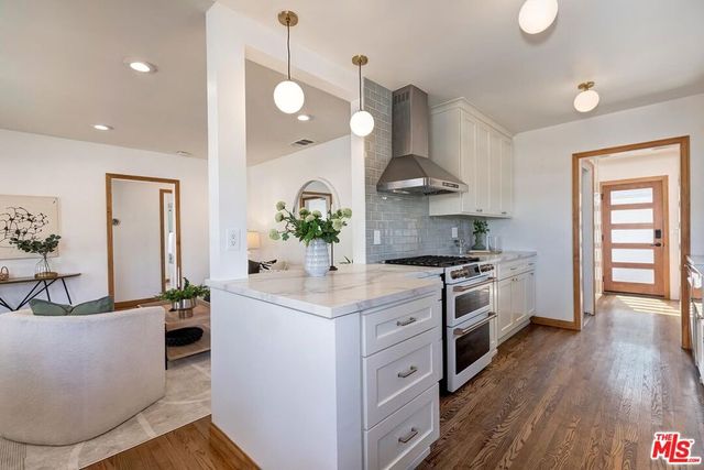 11305 Segrell Way, Culver City, CA 90230