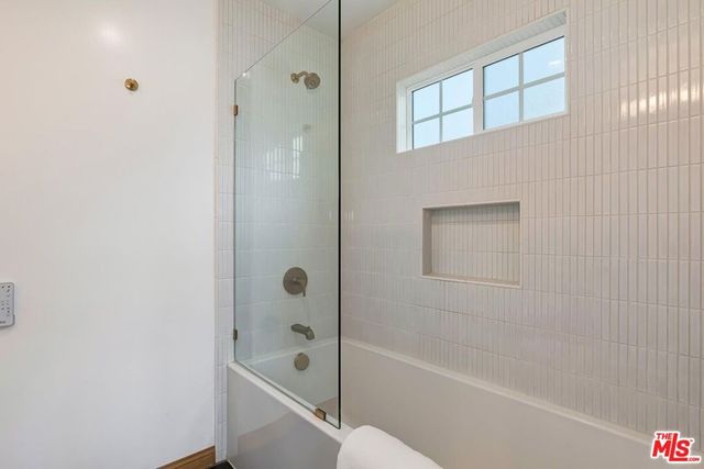 11305 Segrell Way, Culver City, CA 90230