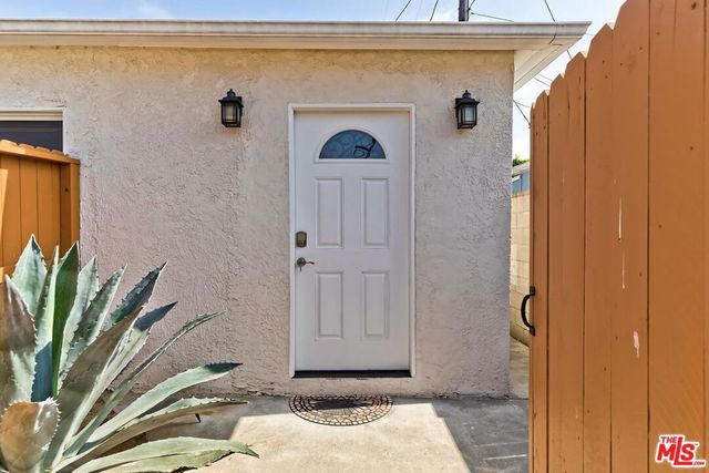 11305 Segrell Way, Culver City, CA 90230