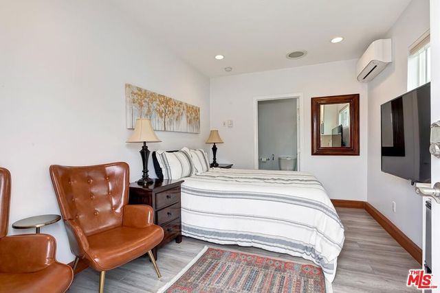 11305 Segrell Way, Culver City, CA 90230
