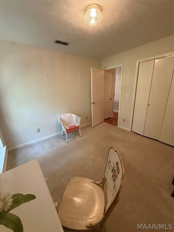 6937 Lakeview Drive, Montgomery, AL 36117
