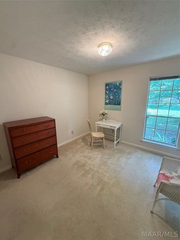 6937 Lakeview Drive, Montgomery, AL 36117