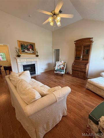 6937 Lakeview Drive, Montgomery, AL 36117