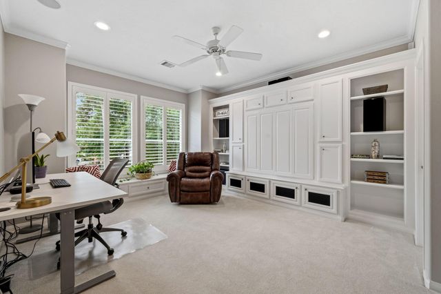 14 Greenway View Trail, Kingwood, TX 77339