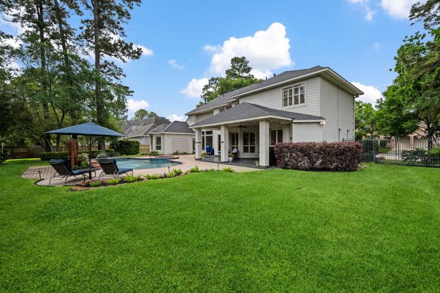 14 Greenway View Trail, Kingwood, TX 77339