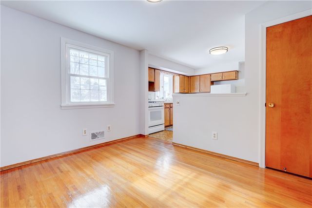 319 Mill Road, Greece, NY 14626